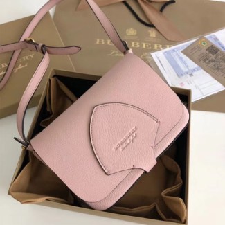 버버리 디태처블 스트랩 이퀘스트리안 쉴드 가죽 크로스백 40734131 핑크
