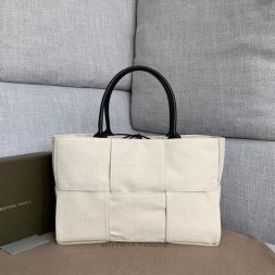 보테가 미디엄 아르코 토트 백 609175 캔버스 화이트