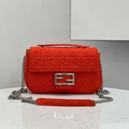 펜디 미디 패브릭 바게트 체인백 8BR793-1