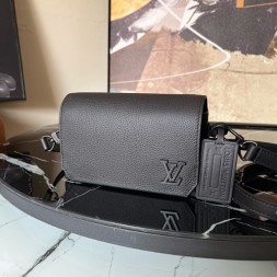 루이비통 패스트 크로스백 M82085 블랙