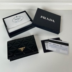 프라다 신상 반지갑 1MV021