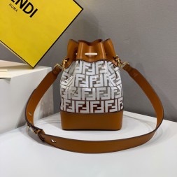 펜디 몬트레조 버킷백 8BT298 화이트