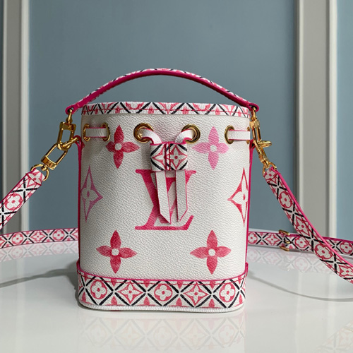 루이비통 나노 노에  M82386-3