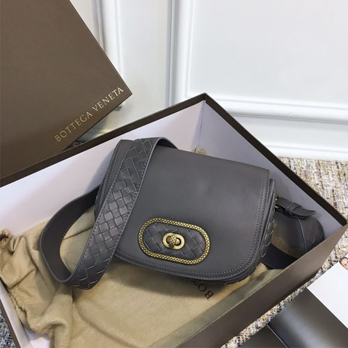 보테가 루나 크로스바디백 550436 그레이