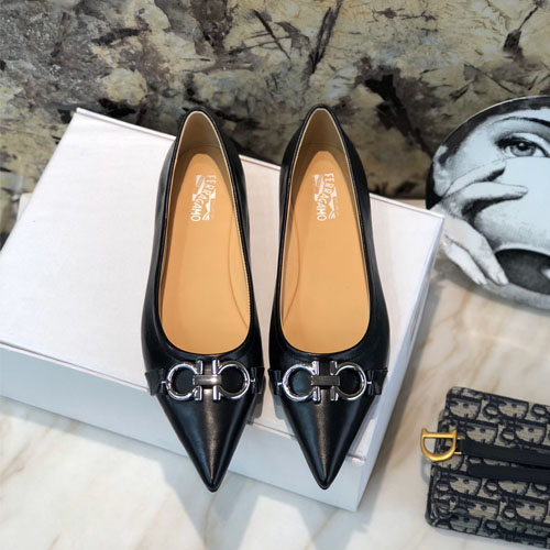 페레가모 신상 로퍼 F38077-2 블랙