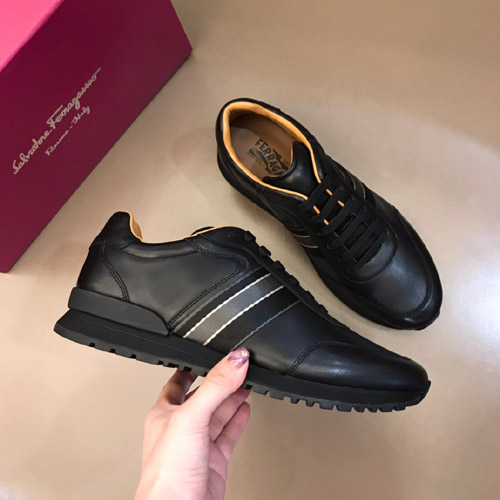 페레가모 남성용 스니커즈  F38119-1