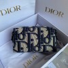 디올 토일레트리 파우치 2ESCA495