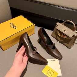 펜디 여성용 펌프스 FD46205 갈색