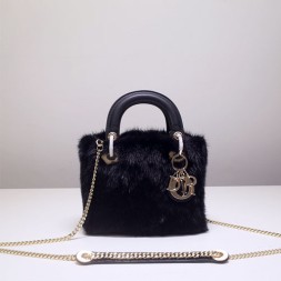 디올 최신상 퍼 레이디백 미니 S44531 블랙