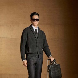 루이비통 남여공용 가디건 M10424