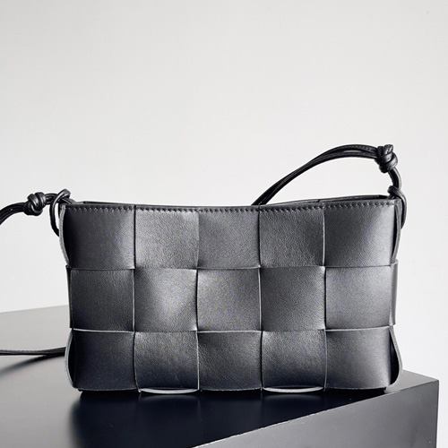 보테가 카세트백 V1003-6