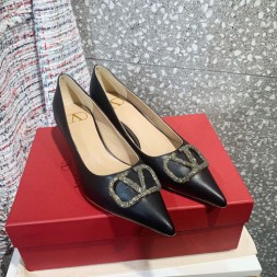 발렌티노 신상 펌프스 2S0S14-1 블랙