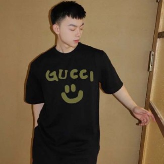 구찌 남여공용 반팔  617560-2