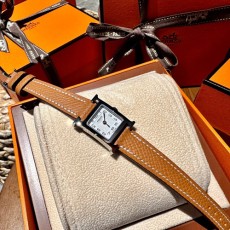 에르메스 여성용 신상 시계 H90722-1 17mm