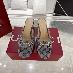 구찌 여성용 슬리퍼 670538-4