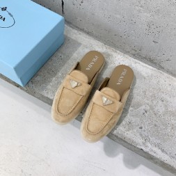 프라다 여성용 뮬 F0885-1