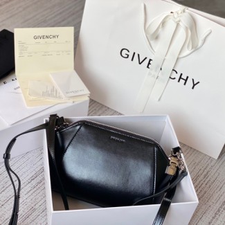 지방시 XS 안티고나 숄더백 BB50H-1