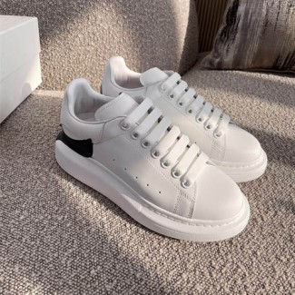 알렉산더 맥퀸  남여공용 스니커즈 586420-3