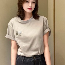 로에베 남여공용 반팔 LE048