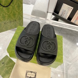 구찌 남여공용 슬리퍼 670484-10