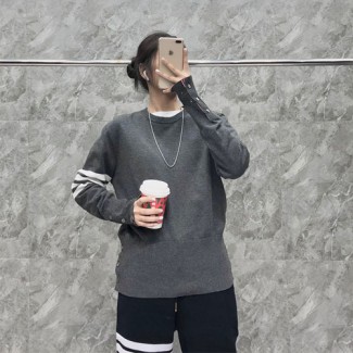 톰브라운 남여공용 니트 TB8693 딥그레이