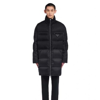 프라다 남여공용 롱패딩 3A496