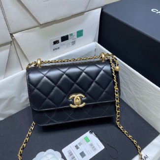 샤넬 골드볼 스몰 플랩 체인백 AP2615 카프스킨 블랙