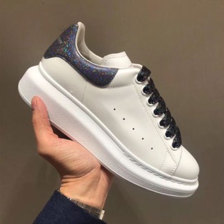 알렉산더맥퀸 오버사이즈 스니커즈 586406