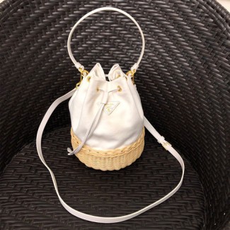 프라다 라탄 버킷백 1BH115 화이트