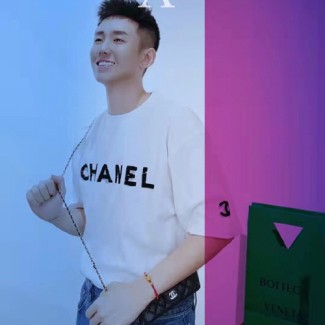 샤넬 남여공용 반팔티 P59785 화이트