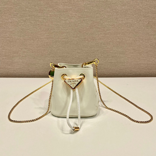 프라다 페이턴트 미니 파우치 1NR016-1