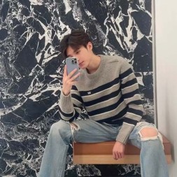 셀린느 남여공용 니트 008433