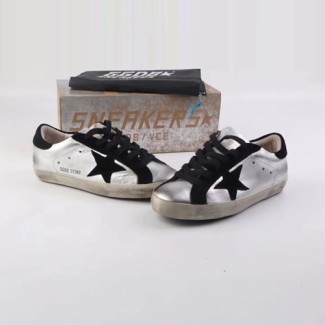 골든구스 남여공용 신상 스니커즈 G305955