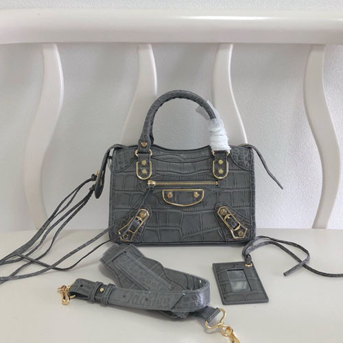 발렌시아가 클래식 미니 시티백 298A99 악어무늬 그레이