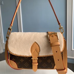 루이비통 다이앤 숄더백 M46317