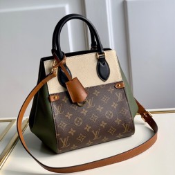 루이비통 폴드 토트백 M45388