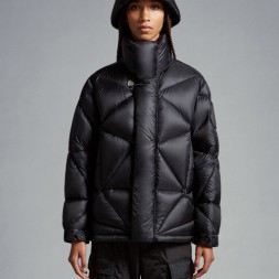 몽클레어&퍼렐 남여공용 패딩 MC3674