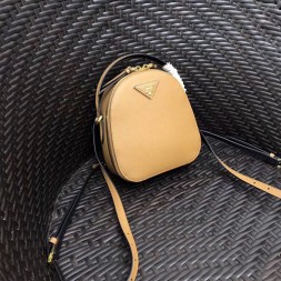 프라다 사피아노 레더 미니 백팩 1BZ047 브라운