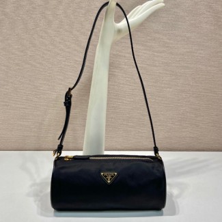 프라다 리나일론 파우치 숄더백 1NE058