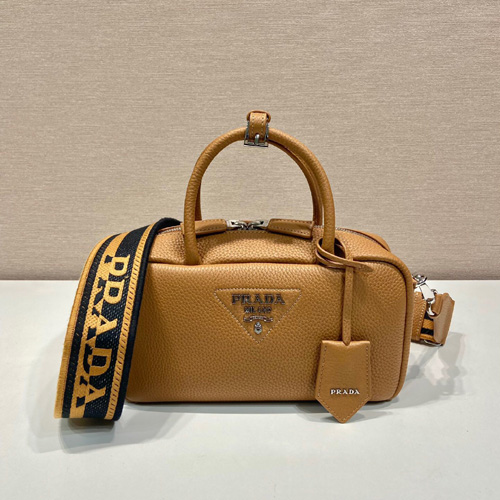 프라다 레더 탑 핸들 백 1BB102-1
