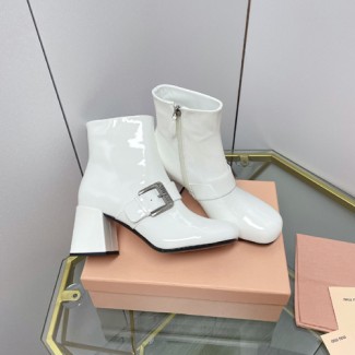 미우미우 신상 앵글부츠 57236 화이트