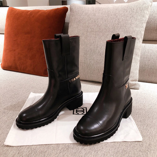 샤넬 신상 부츠 G34273 가죽 블랙