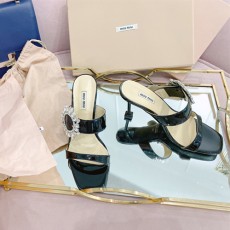 미우미우 신상 샌들 57215 블랙