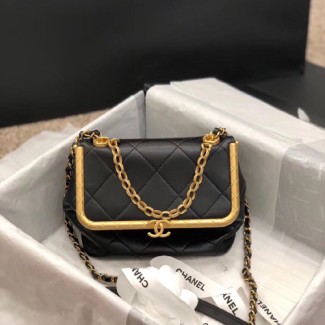 샤넬 램스킨 미듐 키스락백 AS1886 블랙