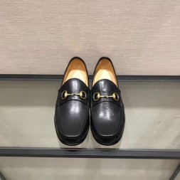 구찌 1953 홀스빗 가죽 로퍼 307929 블랙