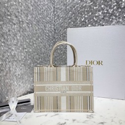 디올 미듐 북 토트백 M1296-26