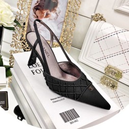 샤넬 여성용 신상 펌프스 G34252 블랙