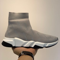 발렌시아가 신상 남여공용 스피드러너 565839