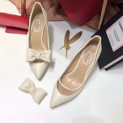 발렌티노 여성용 신상 펌프스 NW50061 화이트