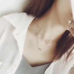 구찌 신상 목걸이 300133